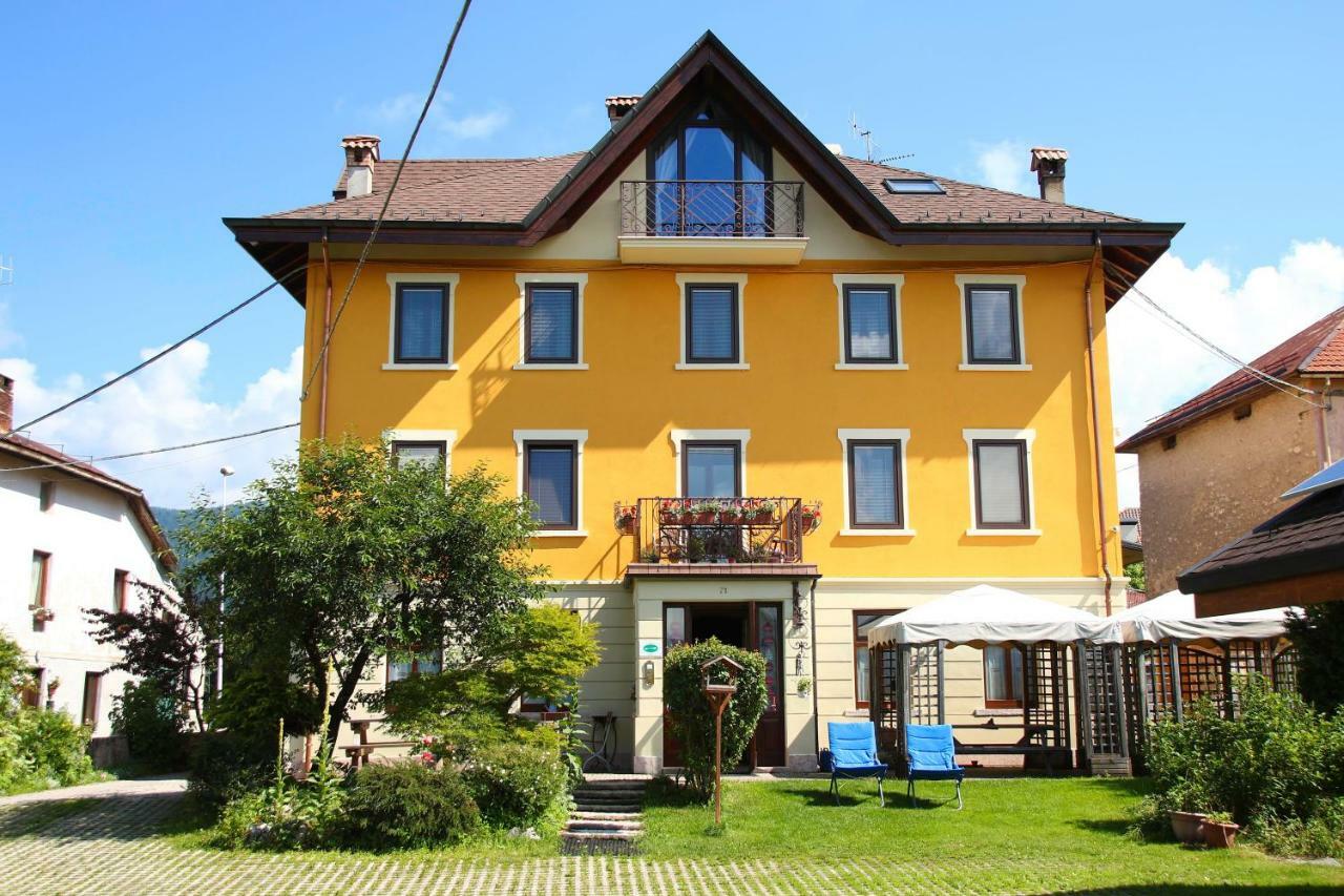 Locanda Aurora-Garni Asiago Buitenkant foto